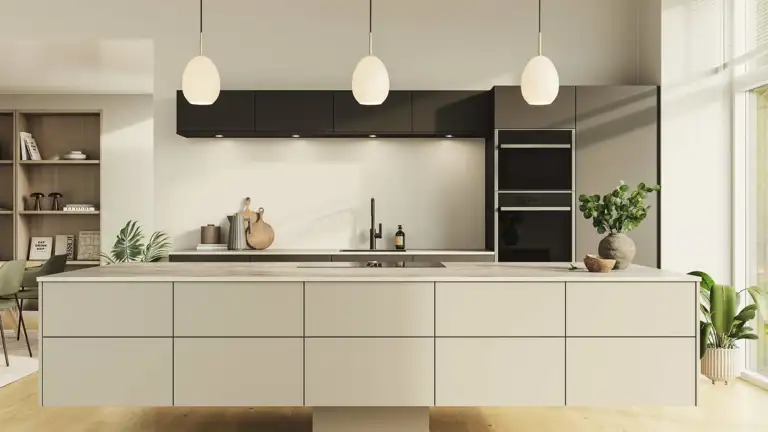 Silk by Designa kjøkken i ultramat svart og ultramat beige